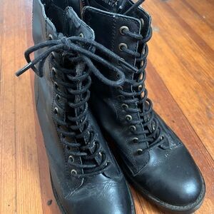 Black Lace-Up Women's Boots
